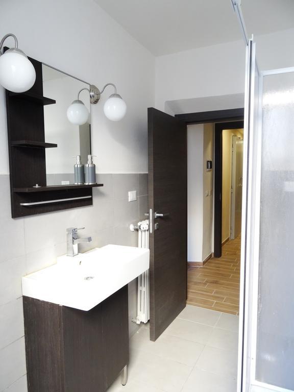 Apartment Nel Centro Della Citta Pistoya Habitación foto